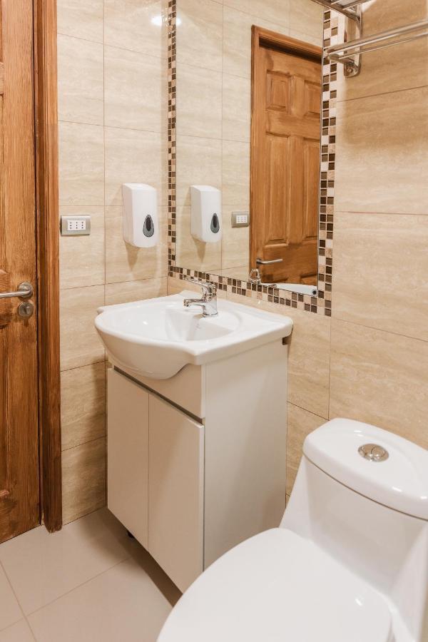 Cerros Apart Hotel Coyhaique Buitenkant foto